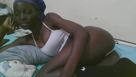 empress_ivy1 online show from May 2026 06:27:01 PM