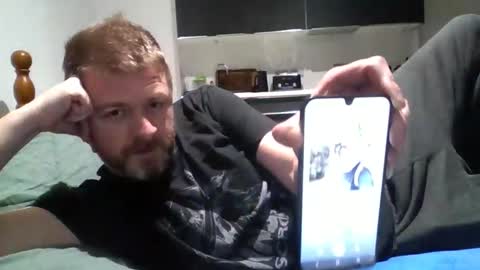 emrys2016833836 online show from February 2026 06:14:01 PM