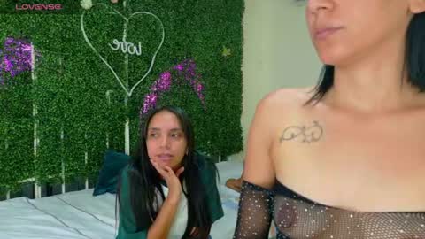 Snapshot of emy_0 chatting on July 2026 01:39:02 PM Emy online show from July 2026 01:39:02 PM