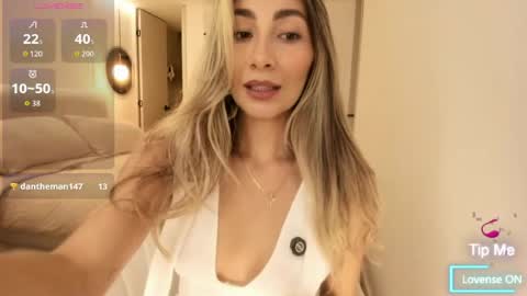 emyconneer online show from June 2026 08:20:02 PM