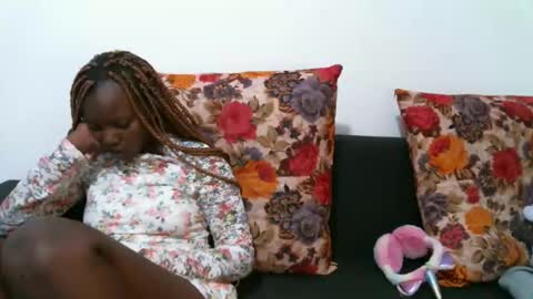 Vee online show from March 2026 07:24:02 PM