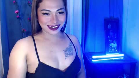 Jeniegh online show from November 2025 04:09:01 PM