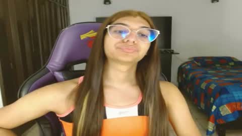 Snapshot of engiel_phoenix chatting on June 2026 06:19:02 AM Engiel phoenix instagram engiel 13 online show from June 2026 06:19:02 AM