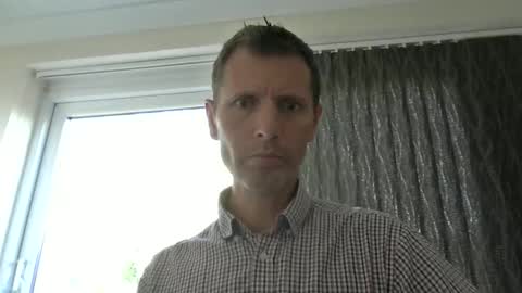 Snapshot of englishguy183 chatting on June 2026 04:39:02 PM EnglishGuy183 online show from June 2026 04:39:02 PM