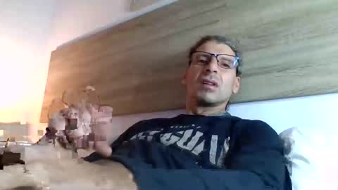 rineking online show from November 2025 10:48:01 PM