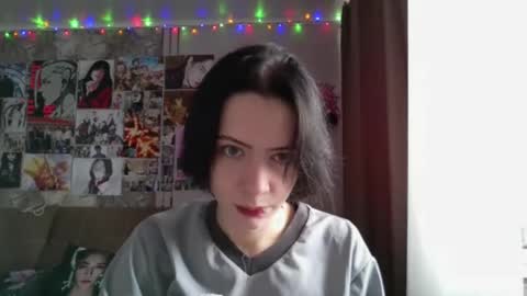 Lucy NEXT STREAM January 5 HNY  online show from January 2026 09:13:01 AM