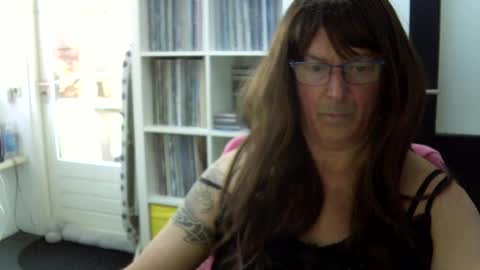 ErBee62 online show from March 2025 10:09:01 AM