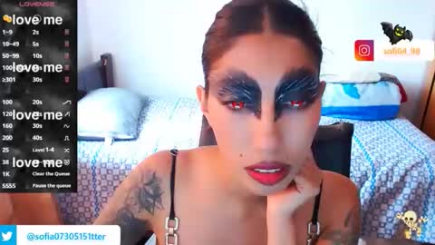 Snapshot of eren_mikasa chatting on November 2025 07:57:01 PM sofia online show from November 2025 07:57:01 PM