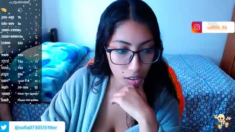 Snapshot of eren_mikasa chatting on November 2025 02:50:02 PM sofia online show from November 2025 02:50:02 PM