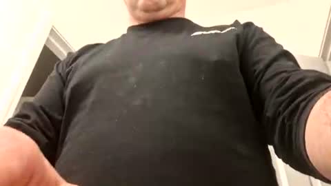 eric4698523103 online show from April 2026 07:03:02 AM