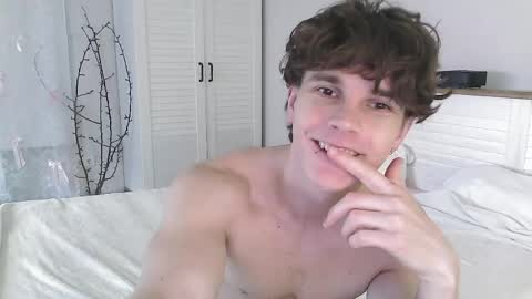 Eric Crush online show from March 2026 03:54:02 AM