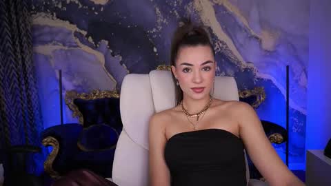 Erica online show from September 2025 06:01:02 AM