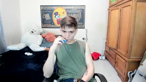 erick_de_rossee online show from May 2026 07:52:01 PM