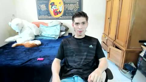 erick_de_rossee online show from June 2026 06:07:02 PM