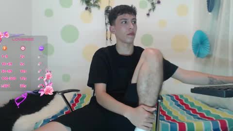 Snapshot of erik_lion chatting on December 2024 05:50:01 PM Jhon online show from December 2024 05:50:01 PM