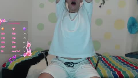 Snapshot of erik_lion chatting on December 2024 06:31:02 PM Jhon online show from December 2024 06:31:02 PM