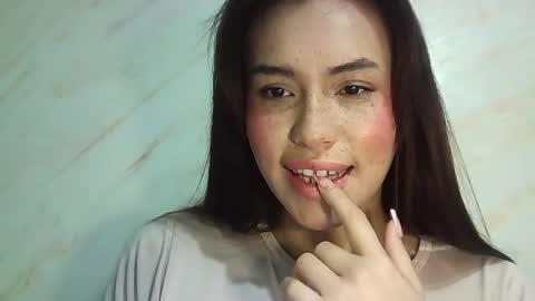 Erika online show from April 2026 04:26:01 PM