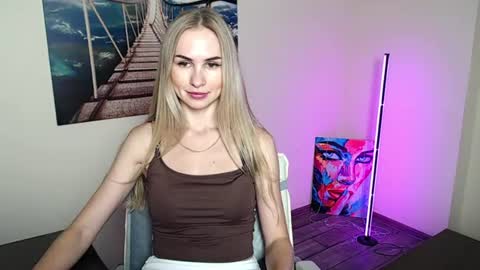 Snapshot of erikagavin chatting on June 2026 11:48:02 AM Erika online show from June 2026 11:48:02 AM