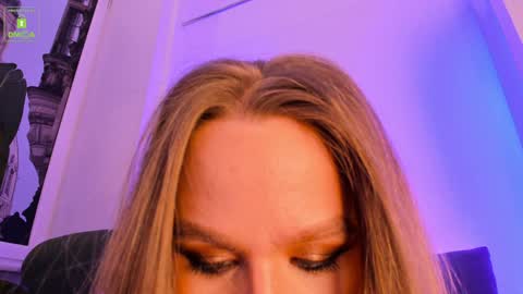 Erika online show from February 2026 04:30:01 AM