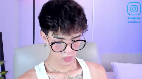   online show from November 2025 09:24:02 PM