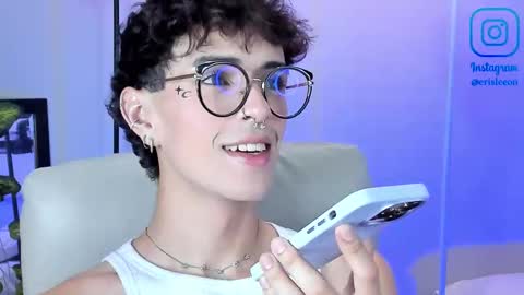   online show from November 2025 11:37:02 PM