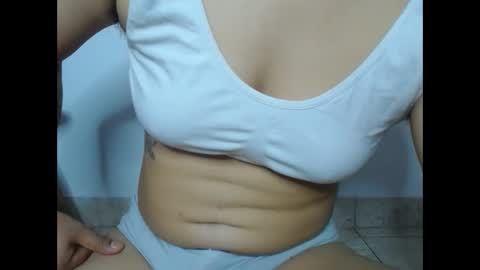 Eros Smith online show from November 2025 05:00:01 PM