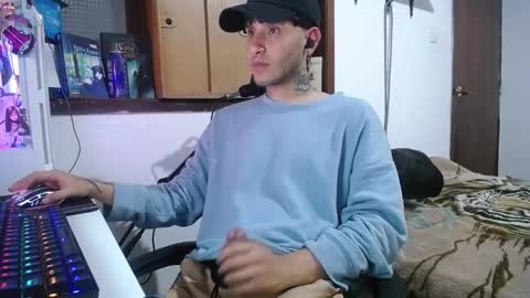Esteban online show from December 2024 09:05:02 AM