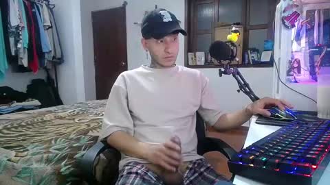 Esteban online show from December 2024 05:38:01 AM