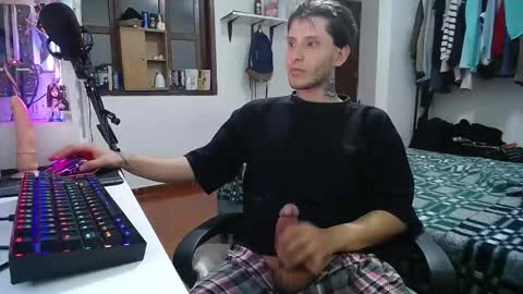 Esteban online show from January 2025 05:26:02 AM