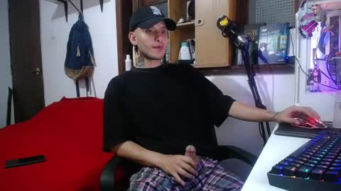 Esteban online show from February 2025 05:30:02 AM