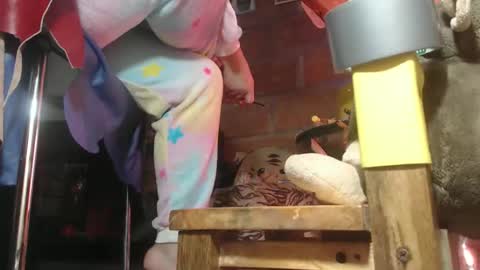 Eskela911 online show from April 2026 02:00:02 AM