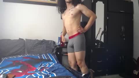 Snapshot of esnaider_man chatting on June 2026 07:44:02 PM Esnider online show from June 2026 07:44:02 PM