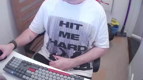 Snapshot of essex_wild chatting on January 2026 08:45:02 PM Morph online show from January 2026 08:45:02 PM