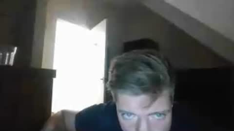 essexlad2022 online show from June 2026 10:08:02 PM