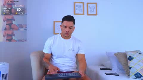 ESTEBAN online show from March 2026 03:28:02 PM