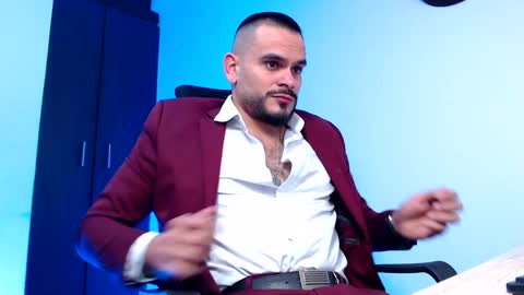 Esteban Fernandez online show from February 2026 03:49:02 AM