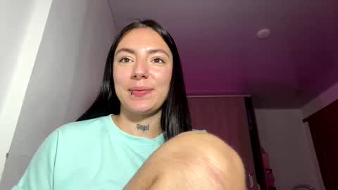 estefa1 online show from April 2026 06:14:01 AM