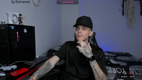 estivenvel online show from March 2026 04:56:01 PM