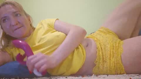 estrellawalters online show from January 2025 01:53:02 PM