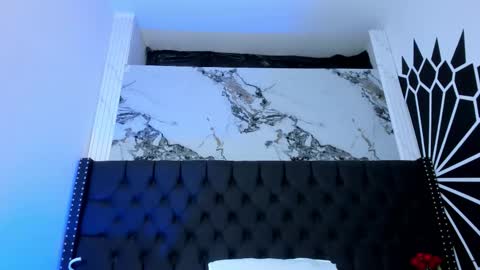 ethaancox online show from March 2026 09:32:02 PM