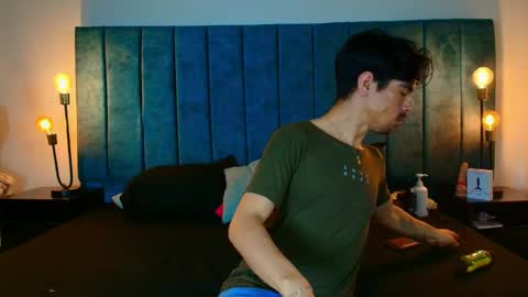 ethan  online show from April 2026 03:08:02 AM