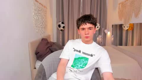 Ethan online show from July 2026 03:38:02 PM