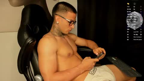 Snapshot of ethan_devis7 chatting on July 2026 08:22:01 PM Ethan - Independent model online show from July 2026 08:22:01 PM