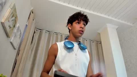 Ethan online show from July 2026 10:06:02 PM