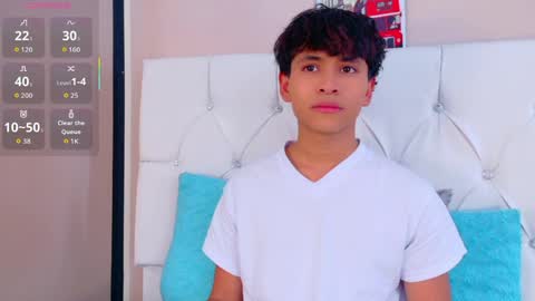 Snapshot of ethan_westt chatting on May 2026 08:37:01 PM Ethan online show from May 2026 08:37:01 PM