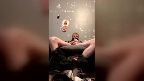 ethanbmx2001 online show from March 2026 02:48:01 AM