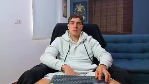 ethangreey1 online show from March 2026 05:34:02 PM