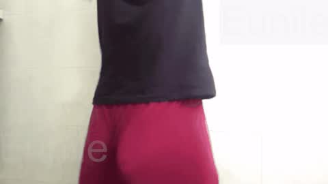 eunile online show from December 2025 07:31:02 PM