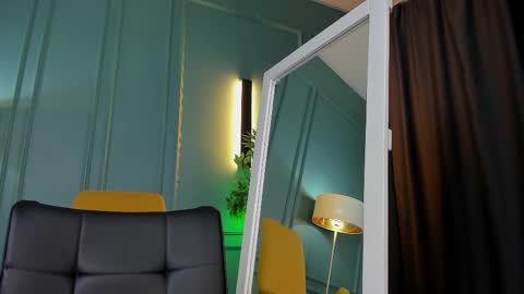 Eva online show from December 2024 03:39:01 PM