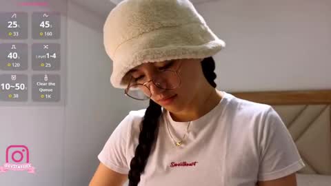 Eva online show from April 2026 10:00:01 AM